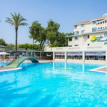 Sandy Hotell 4*